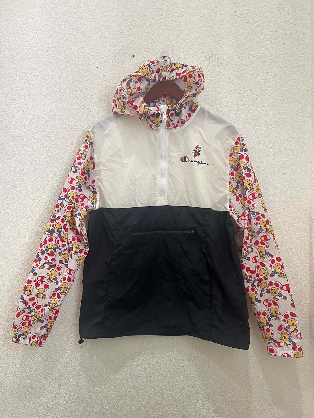Champion x Super Mario Bros Toad Anorak Packable 1/2 Zip Windbreaker Jacket Sz S